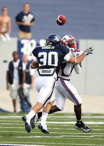 爱游戏app推荐-中国足球比赛中逆风局扭转策略与心态调整，足球比赛大逆转